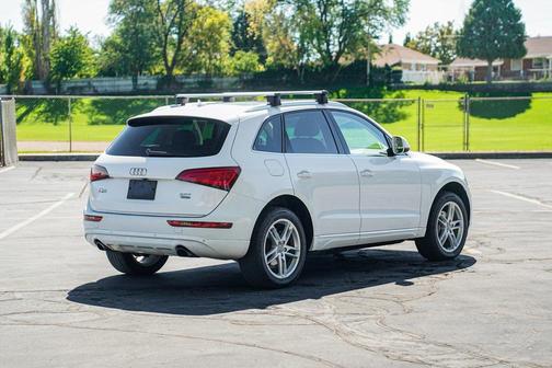 2017 Audi Q5 2.0T Premium Plus