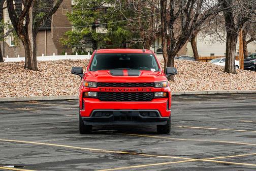 2022 Chevrolet Silverado 1500 Custom