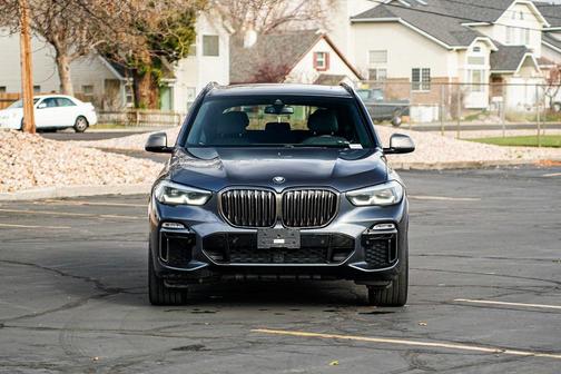 2020 BMW X5 M50i