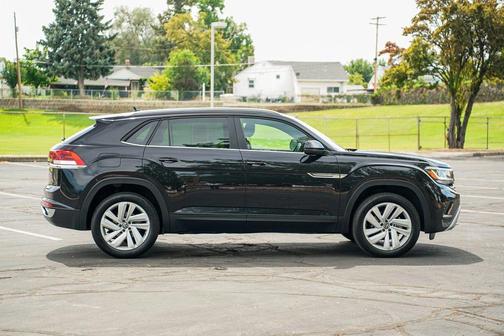 2022 Volkswagen Atlas Cross Sport 3.6L V6 SE w/Technology