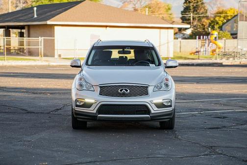 2017 INFINITI QX50 Base