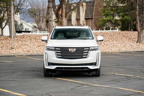2022 Cadillac Escalade ESV Premium Luxury Platinum