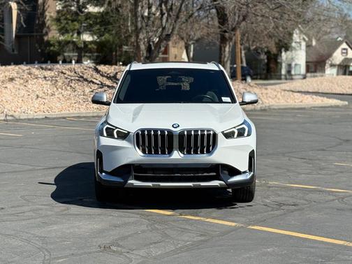 Alpine White 2023 BMW X1 xDrive28i