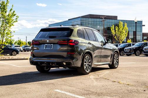 2026 BMW X5 PHEV xDrive50e