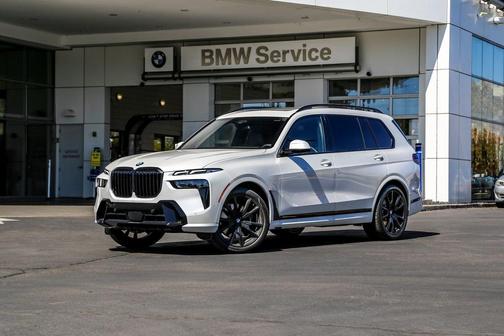 2026 BMW X7 xDrive40i