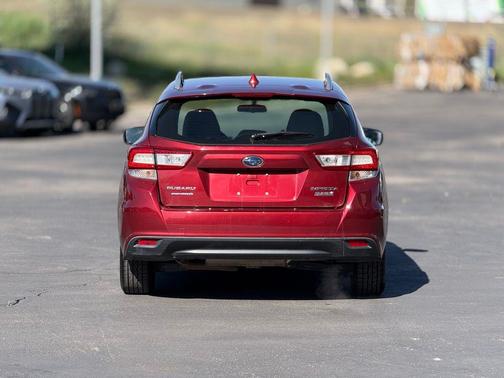 2017 Subaru Impreza 2.0i Premium