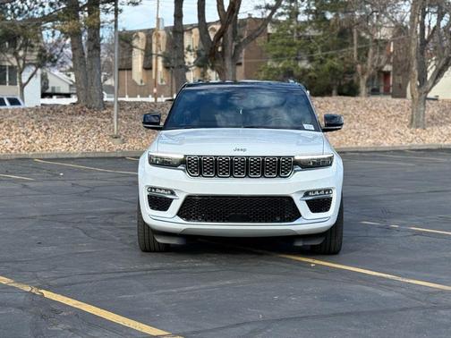 2024 Jeep Grand Cherokee Summit