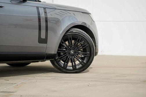 2024 Land Rover Range Rover P530 SE