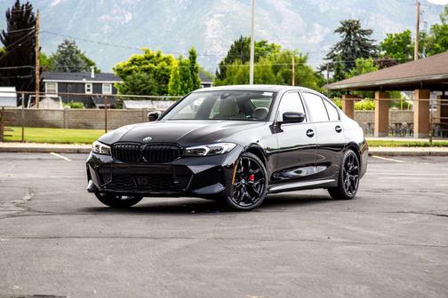 Black Sapphire Metallic 2026 BMW 330 xDrive