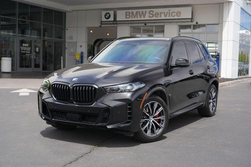 Black Sapphire Metallic 2024 BMW X5 xDrive40i