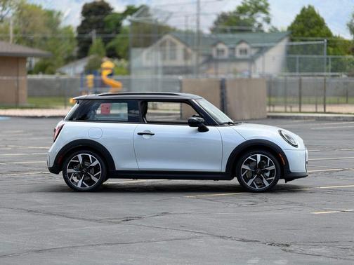 White Metallic 2026 MINI Hardtop Cooper