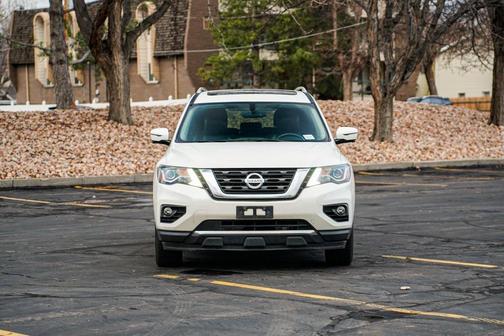 2018 Nissan Pathfinder S