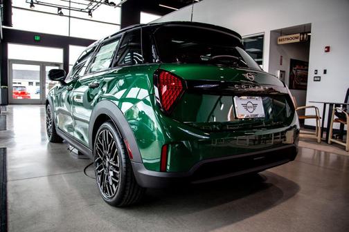 British Racing Green 2026 MINI Hardtop Cooper S