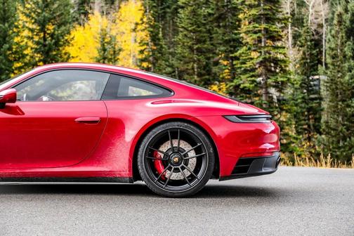 2022 Porsche 911 Carrera GTS