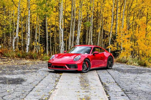 2022 Porsche 911 Carrera GTS