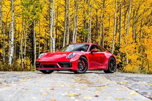 2022 Porsche 911 Carrera GTS