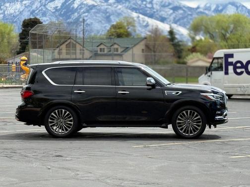 2021 INFINITI QX80 SENSORY AWD