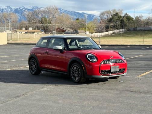 Chili Red 2026 MINI Hardtop Cooper