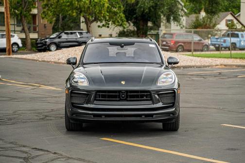 2024 Porsche Macan S