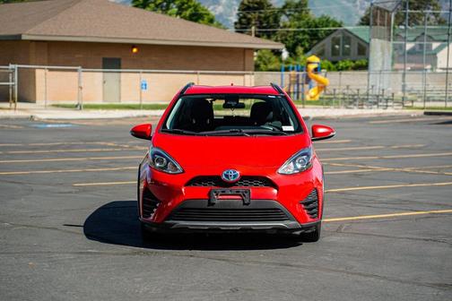 2019 Toyota Prius L