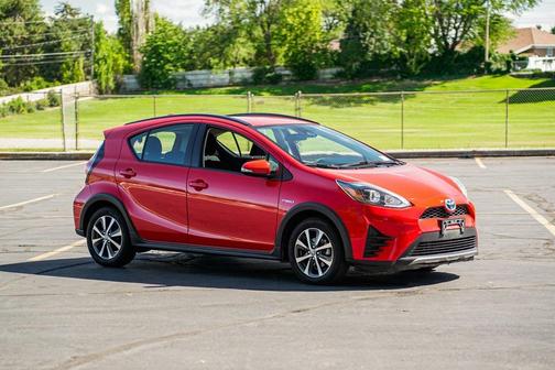 2019 Toyota Prius L