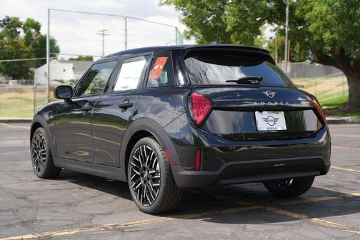 Midnight Black 2026 MINI Hardtop Cooper S