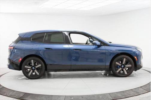 2024 BMW iX xDrive50