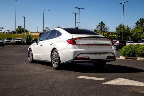 Hyper White 2022 Hyundai SONATA Hybrid Limited