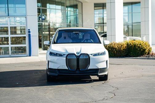 Alpine White 2025 BMW iX xDrive50