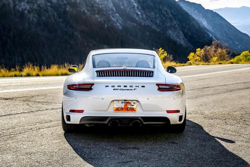 2018 Porsche 911 Carrera T