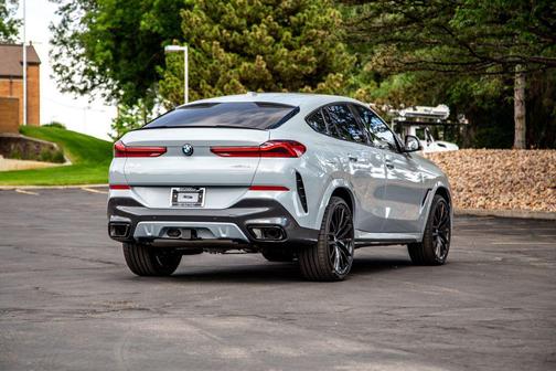 C4p 2027 BMW X6 xDrive40i
