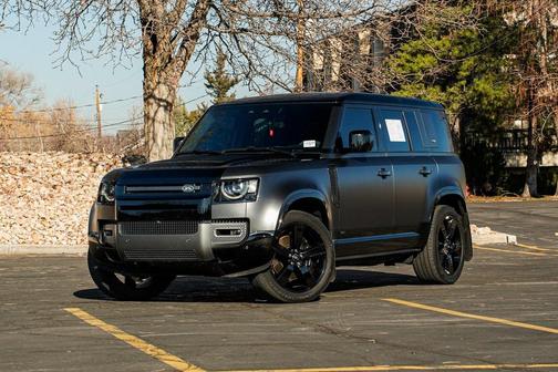 2024 Land Rover Defender Carpathian Edition