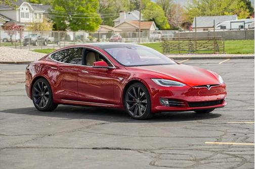 2016 Tesla Model S 75D