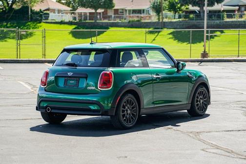 2023 MINI Hardtop Cooper