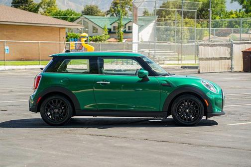 2023 MINI Hardtop Cooper