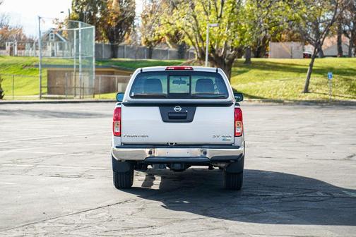 2017 Nissan Frontier SV