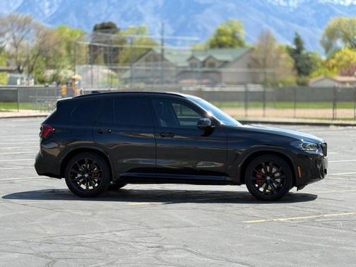 2024 BMW X3 M40i