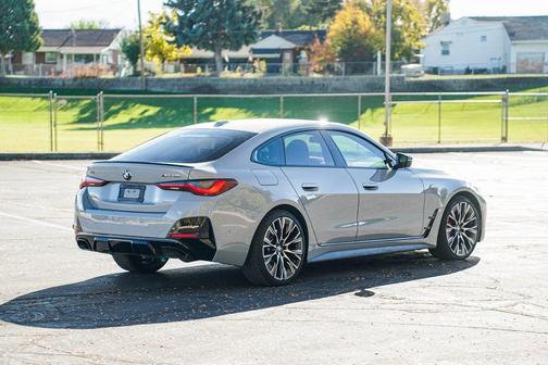 2023 BMW M440 i xDrive