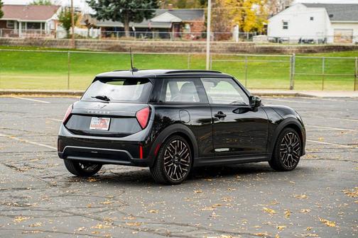 2025 MINI Hardtop Cooper