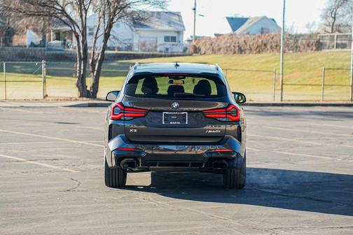 2023 BMW X3 M40i