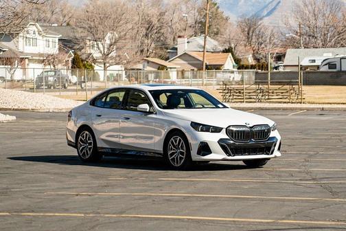 2025 BMW i5 xDrive40