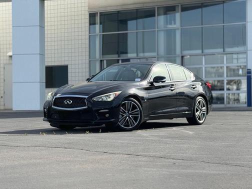 Black Obsidian 2015 INFINITI Q50 Sport