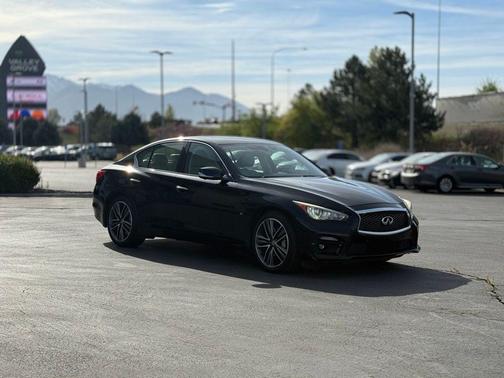 Black Obsidian 2015 INFINITI Q50 Sport