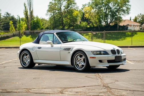 2000 BMW M Base