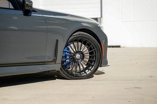 2022 BMW ALPINA B7 xDrive