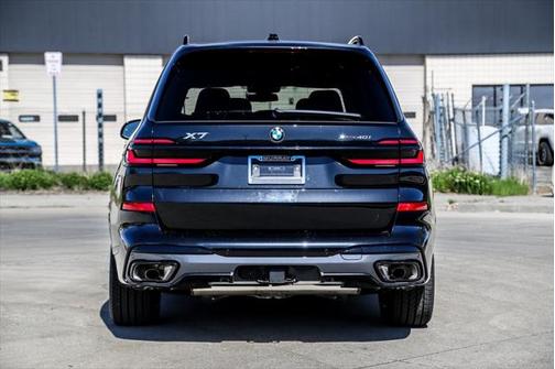 2025 BMW X7 xDrive40i