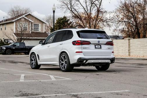 2026 BMW X5 PHEV xDrive50e