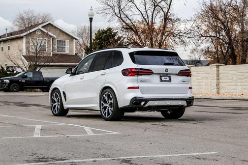 2026 BMW X5 PHEV xDrive50e