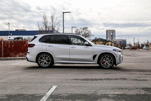 2026 BMW X5 PHEV xDrive50e