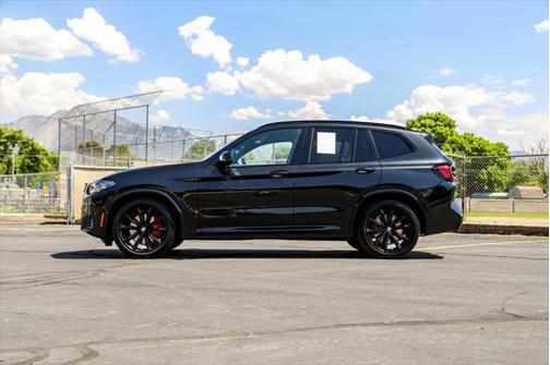 2023 BMW X3 M40i